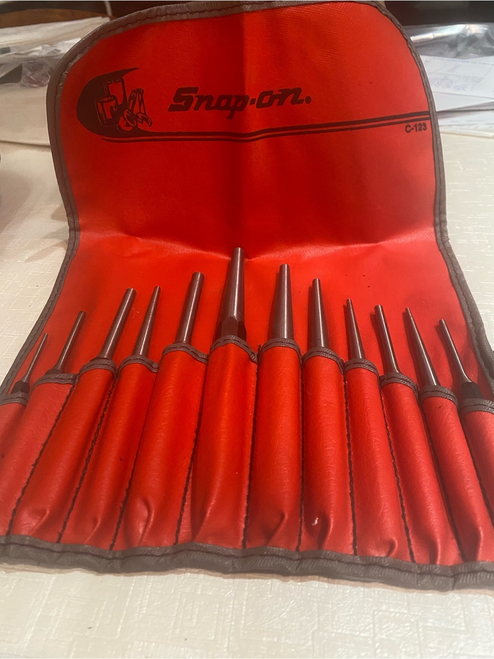 Snap-On c123 punch set very good